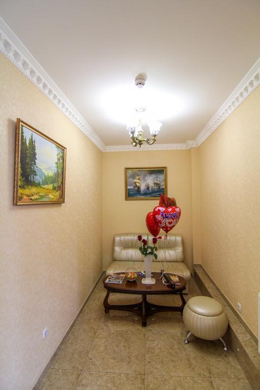 Lyuks Hotel 3*