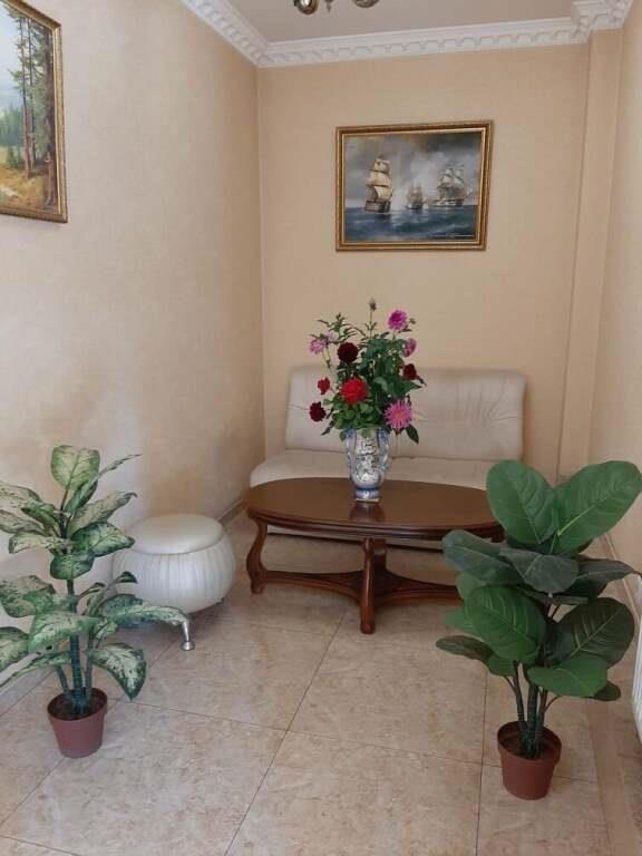 Lyuks Hotel 3*