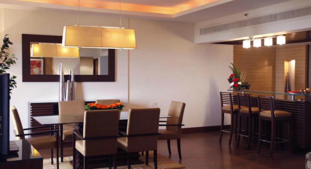 The Retreat Hotel & Convention Centre 4*