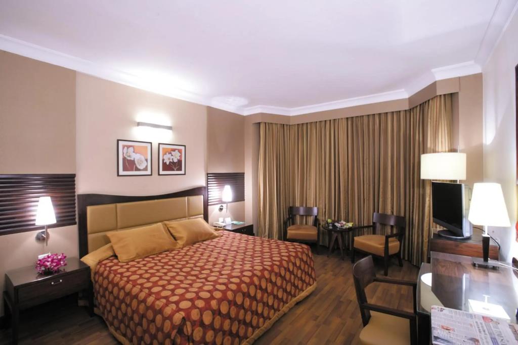 The Retreat Hotel & Convention Centre 4*