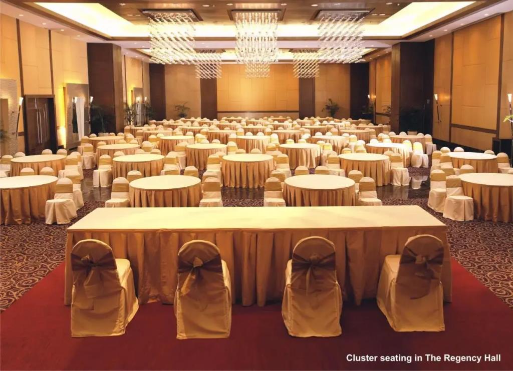 The Retreat Hotel & Convention Centre 4*