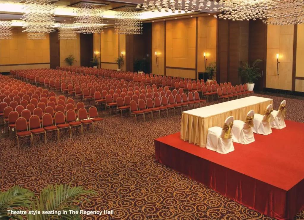 The Retreat Hotel & Convention Centre 4*