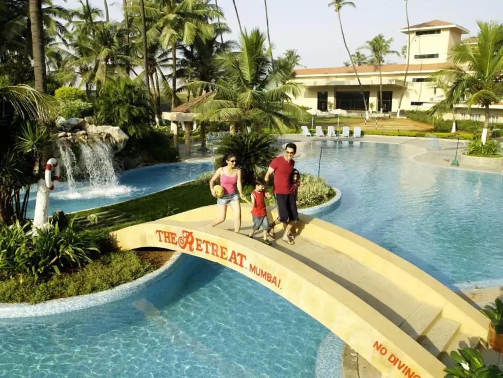The Retreat Hotel & Convention Centre 4*
