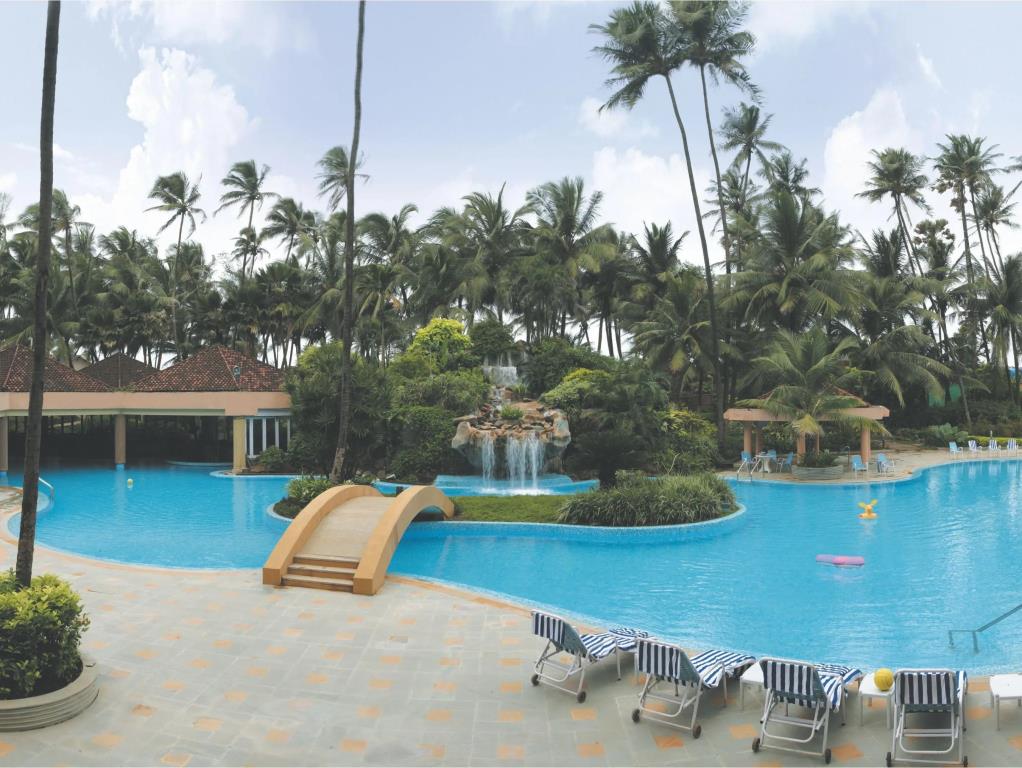 The Retreat Hotel & Convention Centre 4*