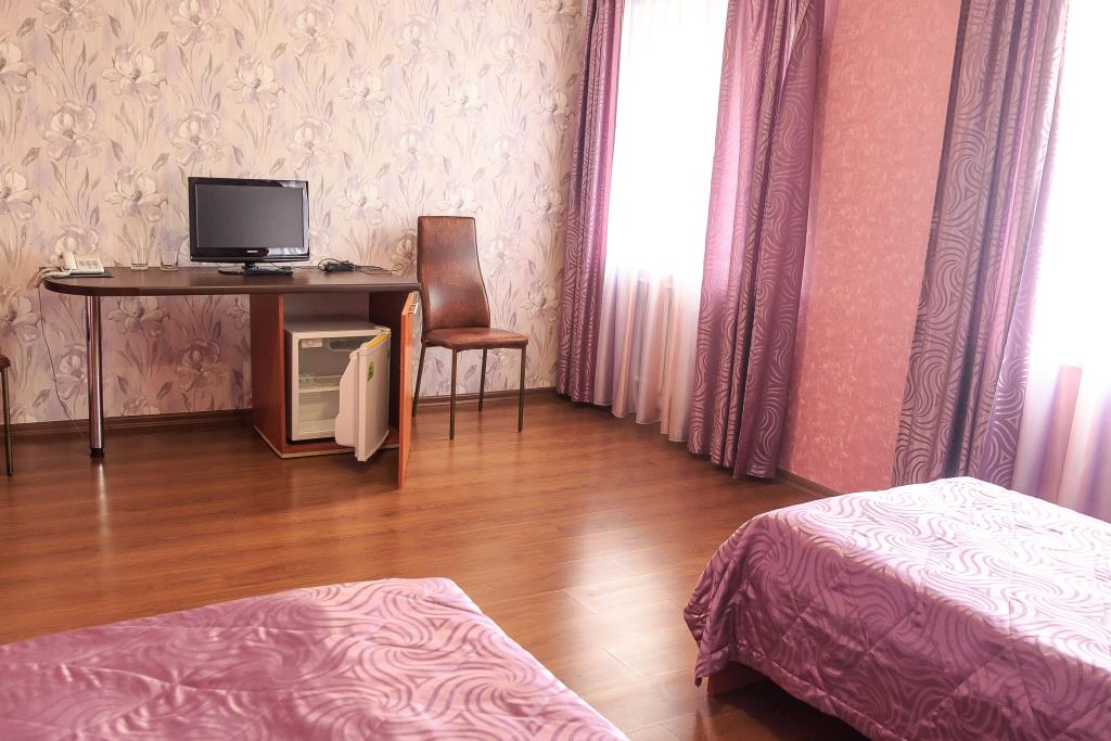 Edinstvo Hotel 2*