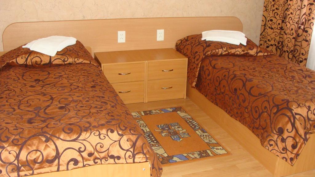 Edinstvo Hotel 2*