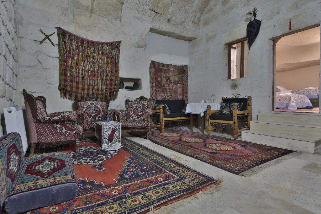 View Cave Hotel 0*