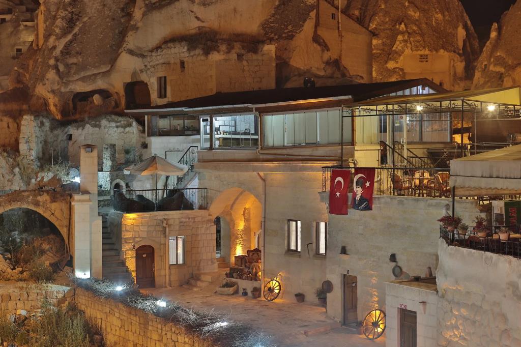 View Cave Hotel 0*