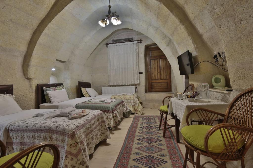 View Cave Hotel 0*