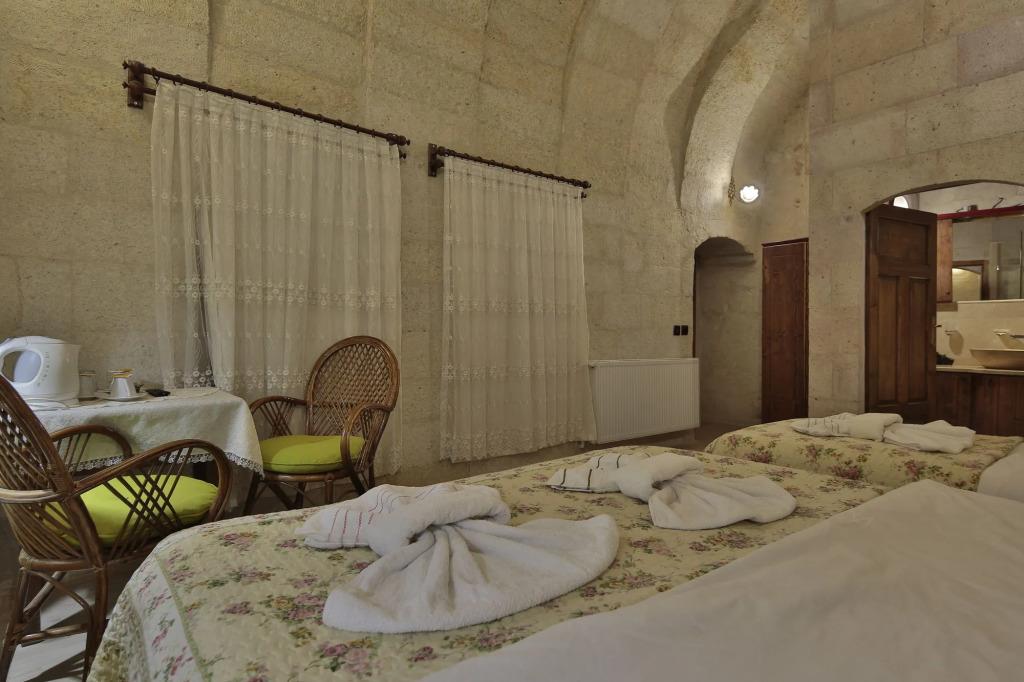 View Cave Hotel 0*