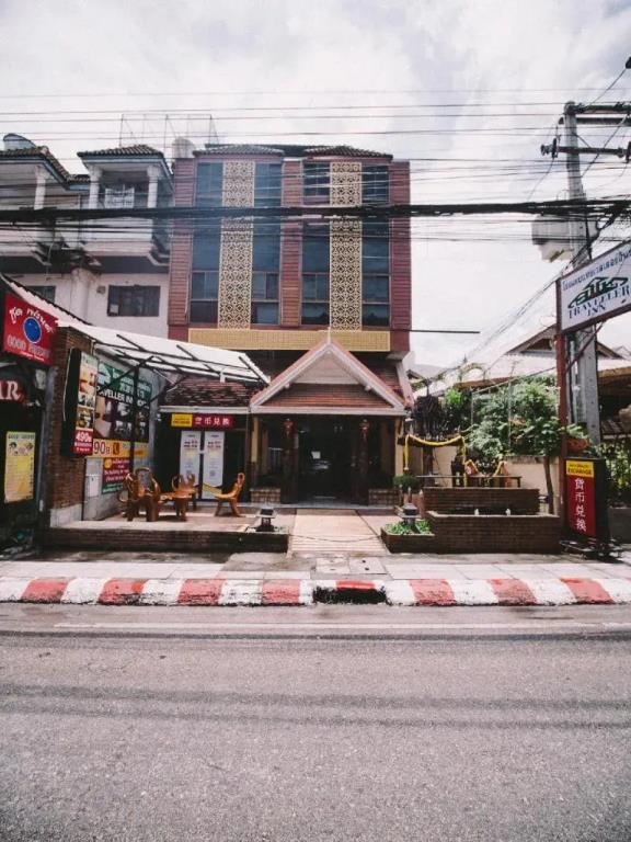 Traveller Inn Hotel 3*