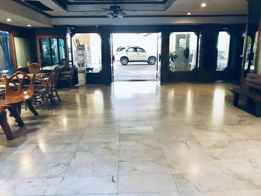 Traveller Inn Hotel 3*