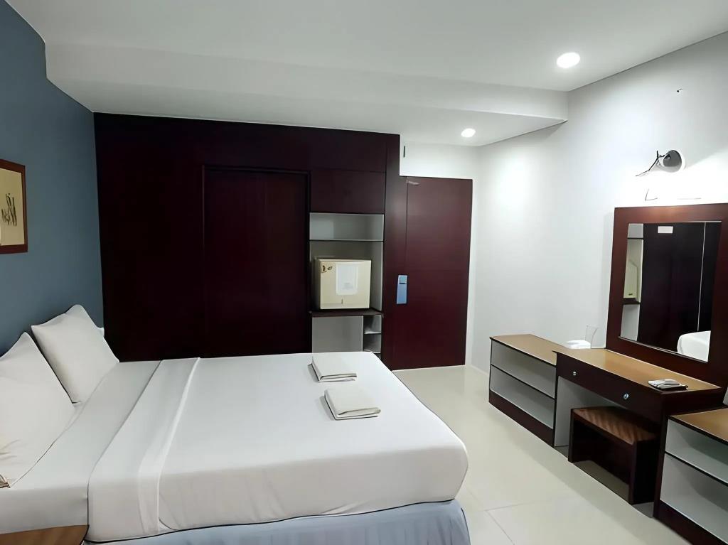 Traveller Inn Hotel 3*