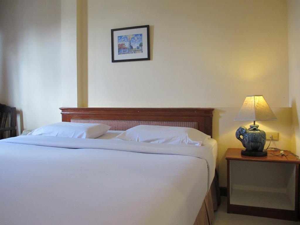 Traveller Inn Hotel 3*