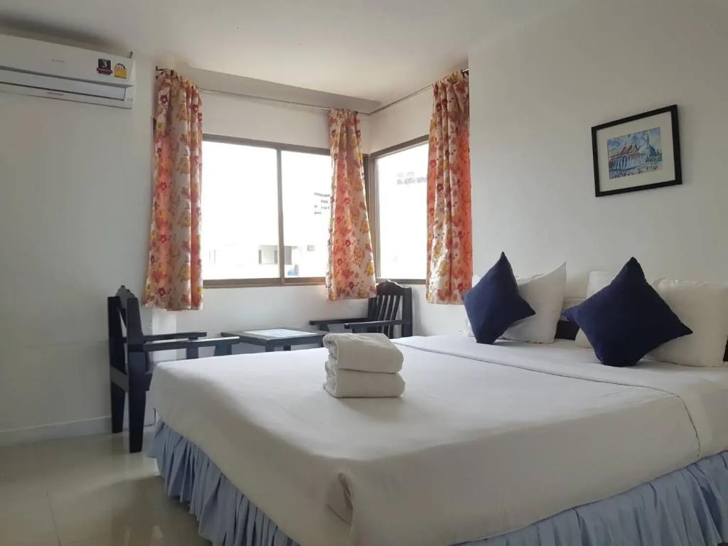 Traveller Inn Hotel 3*