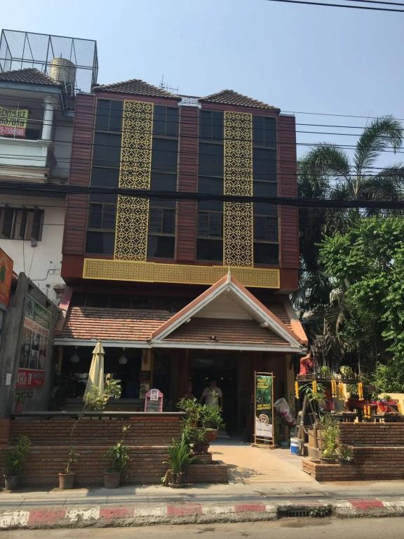Traveller Inn Hotel 3*