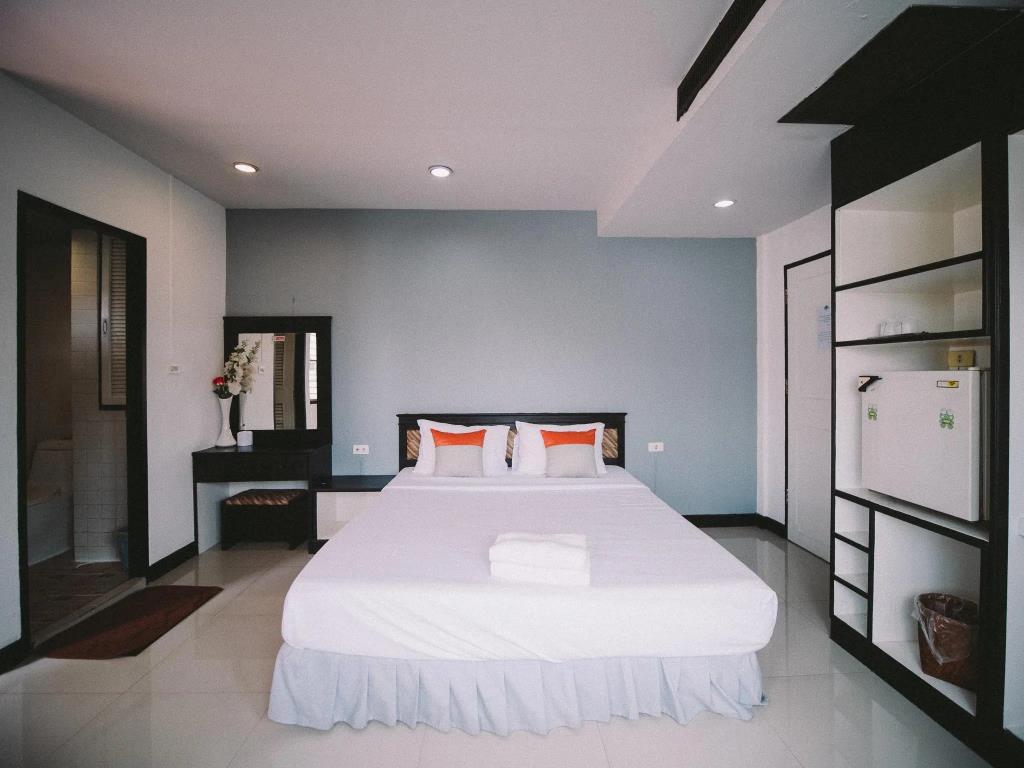 Traveller Inn Hotel 3*