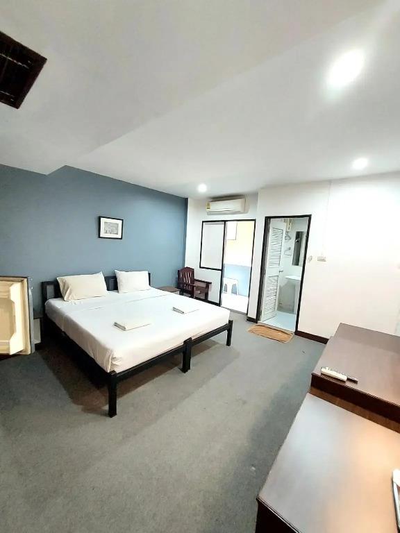 Traveller Inn Hotel 3*