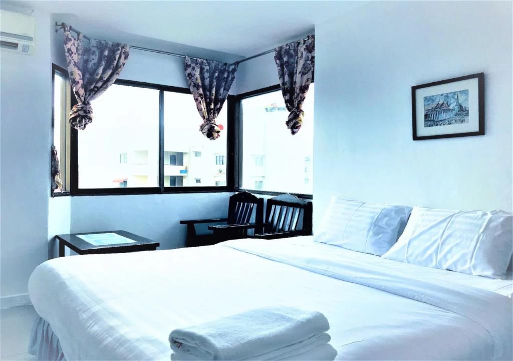 Traveller Inn Hotel 3*