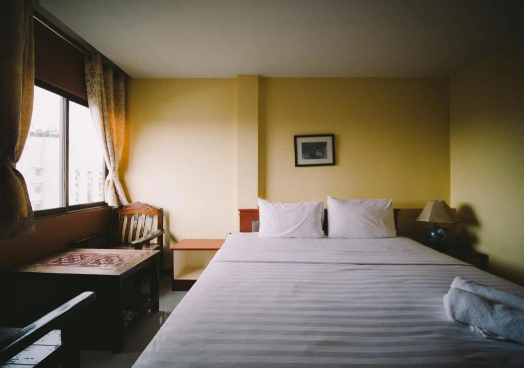 Traveller Inn Hotel 3*