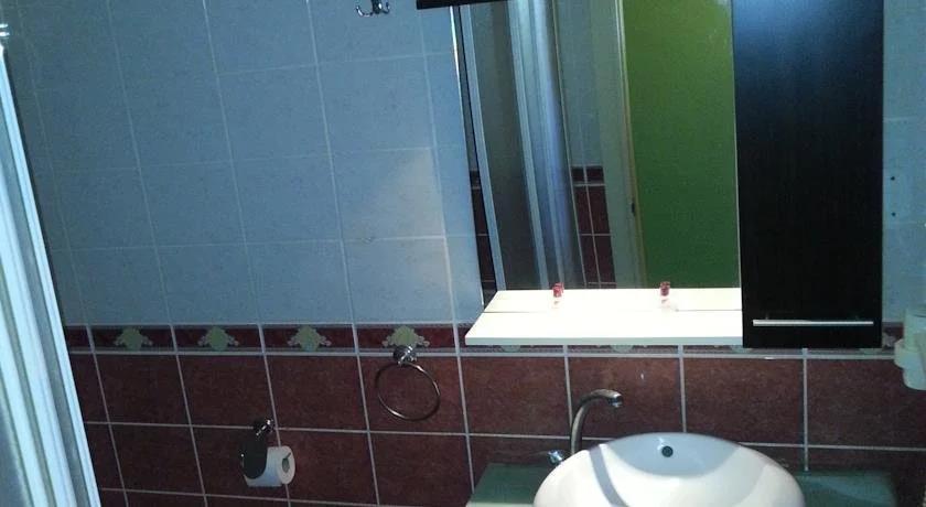 Lifeinn Hotel 2*
