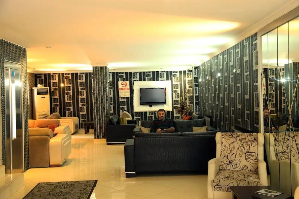 Lifeinn Hotel 2*