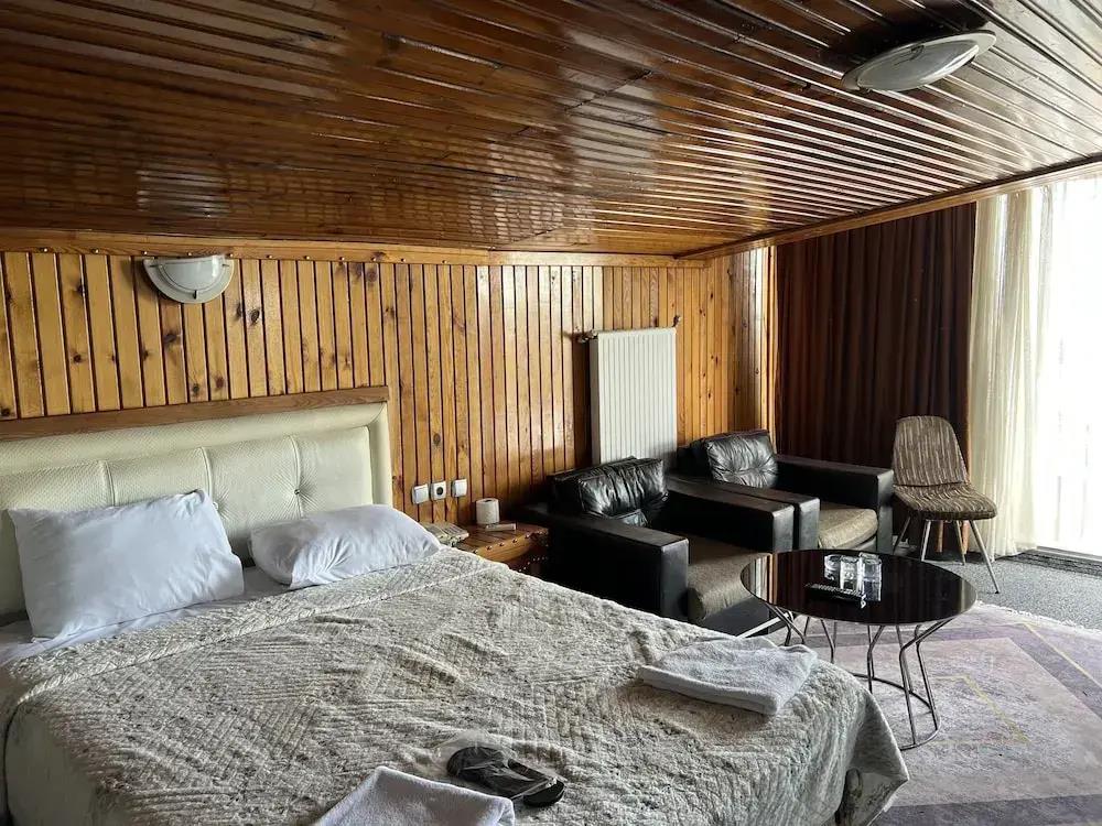 Lifeinn Hotel 2*