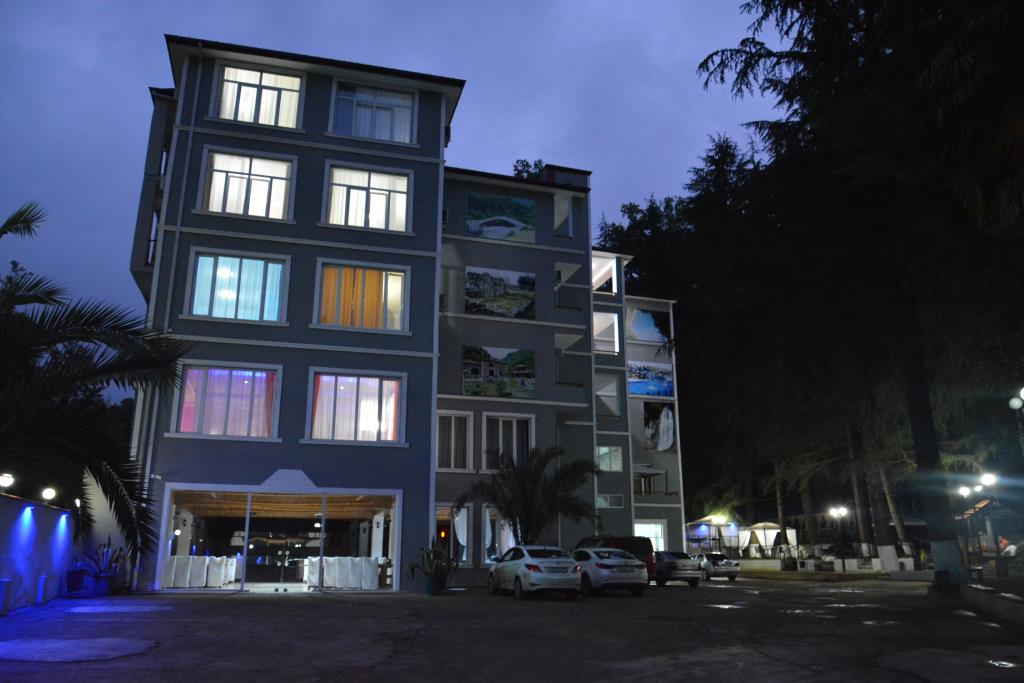 Hotel Nine Brothers 4*