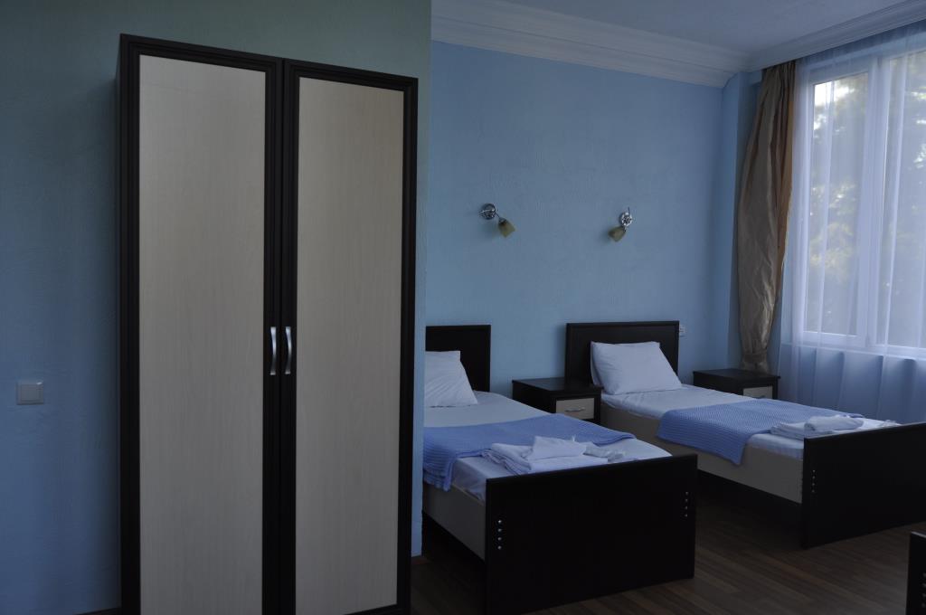 Hotel Nine Brothers 4*