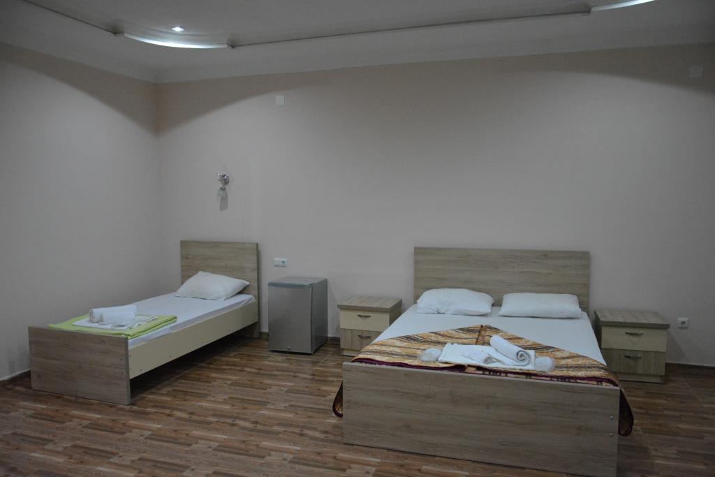 Hotel Nine Brothers 4*