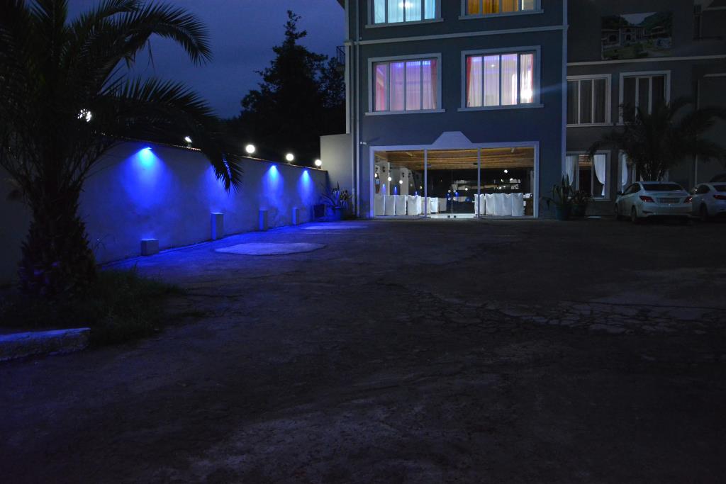 Hotel Nine Brothers 4*