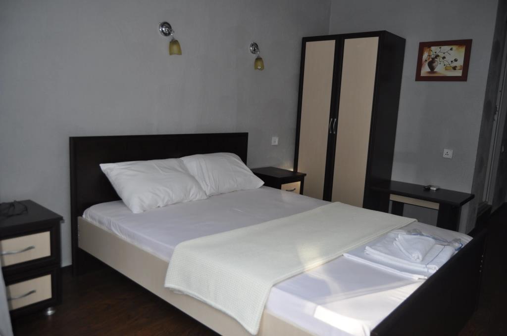 Hotel Nine Brothers 4*
