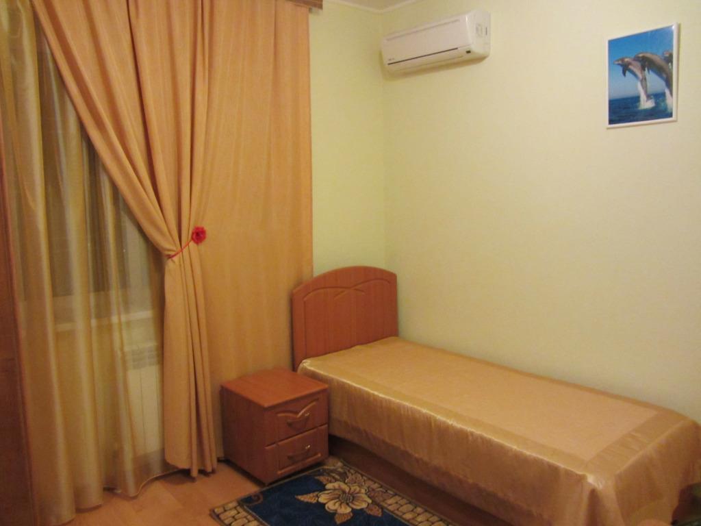 Yalta Mini Hotel 3*