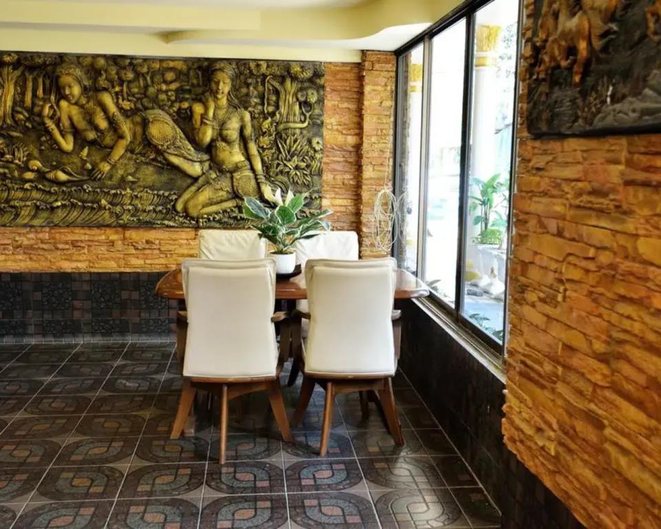 Jaranya Hotel 2*