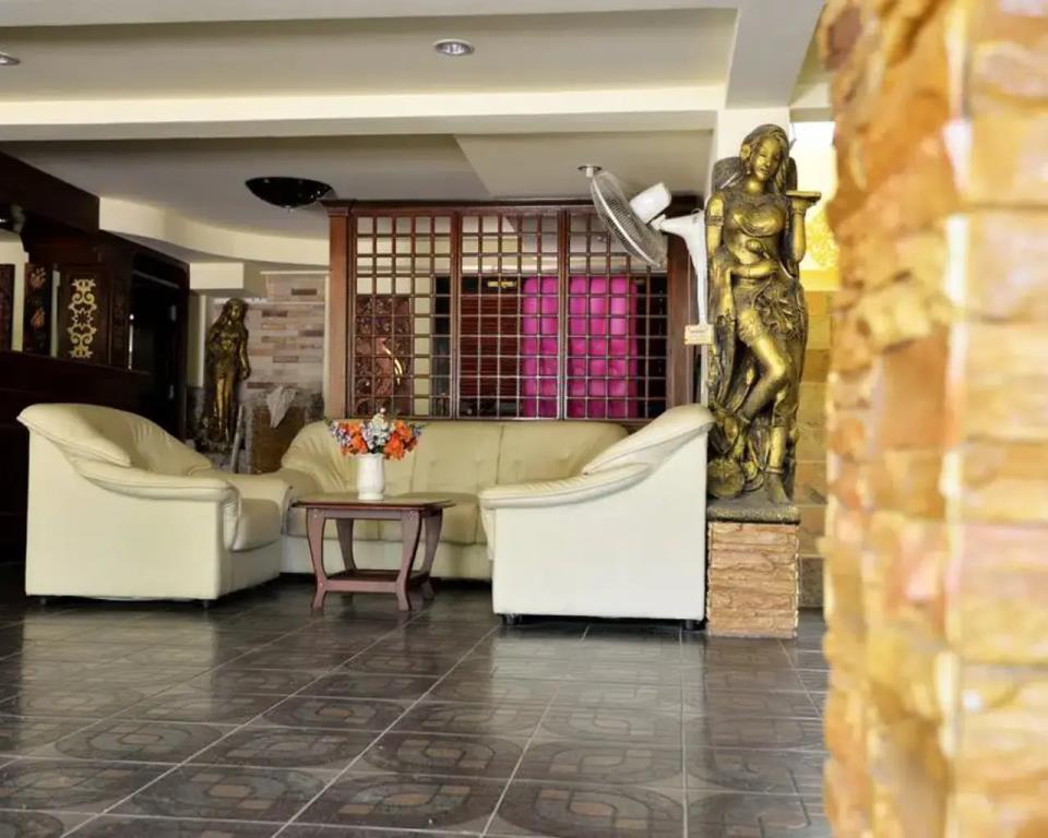 Jaranya Hotel 2*