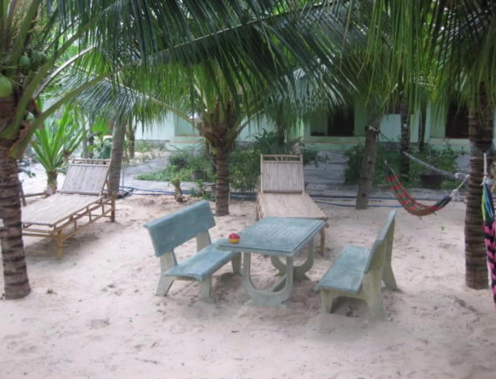 Cocosand Hotel 3*
