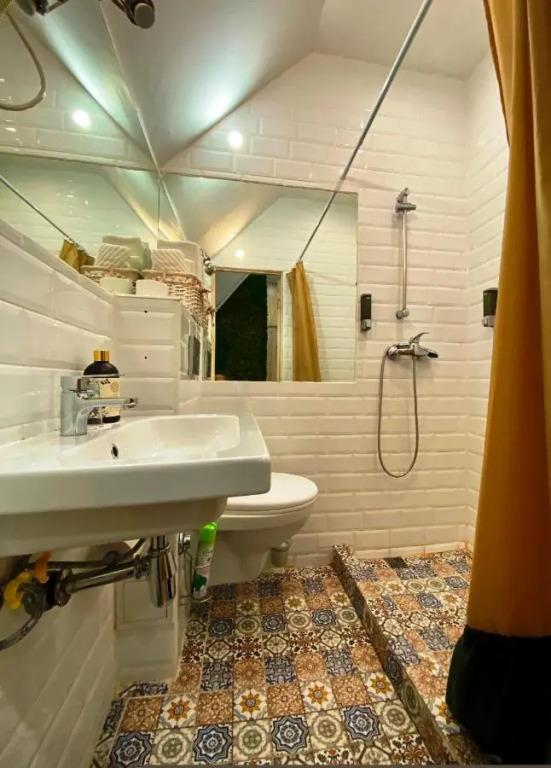 City Comfort Hotel 3*