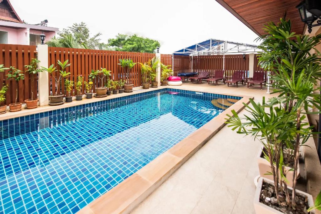 Wanna Marine Hotel 2*