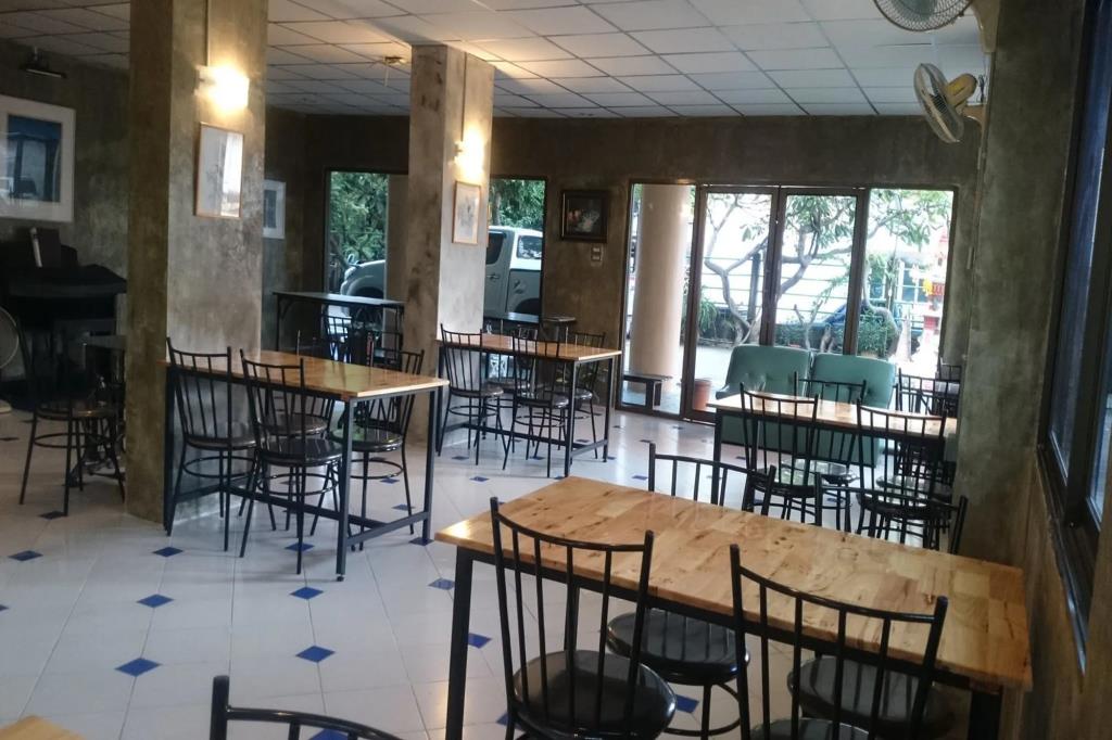 Central Place Hotel 2*