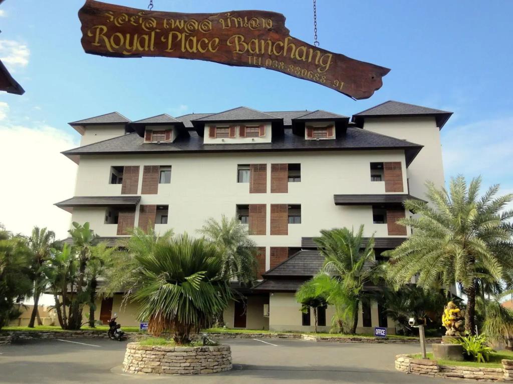 Royal Place Banchang 3*
