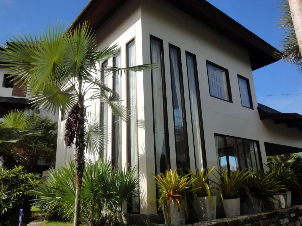 Royal Place Banchang 3*