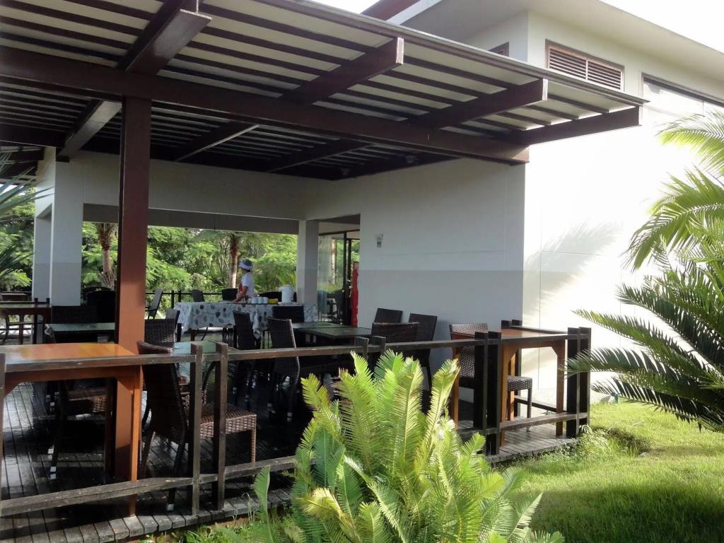 Royal Place Banchang 3*