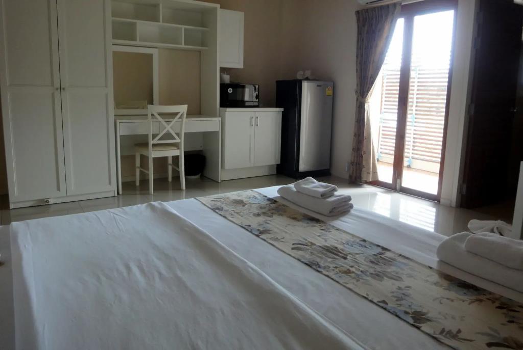 Royal Place Banchang 3*