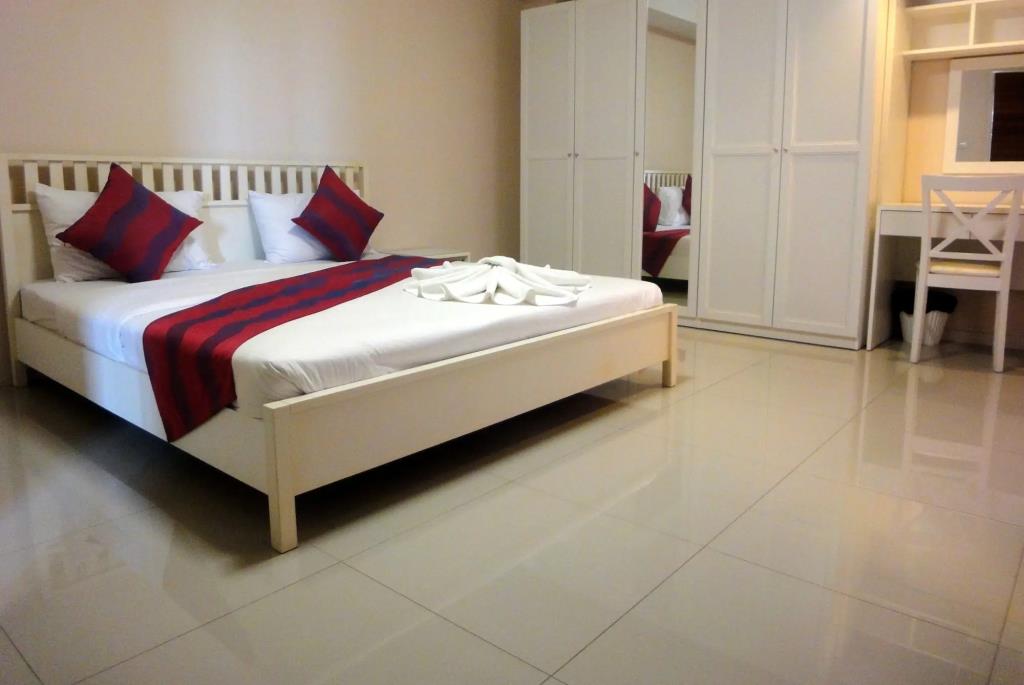 Royal Place Banchang 3*