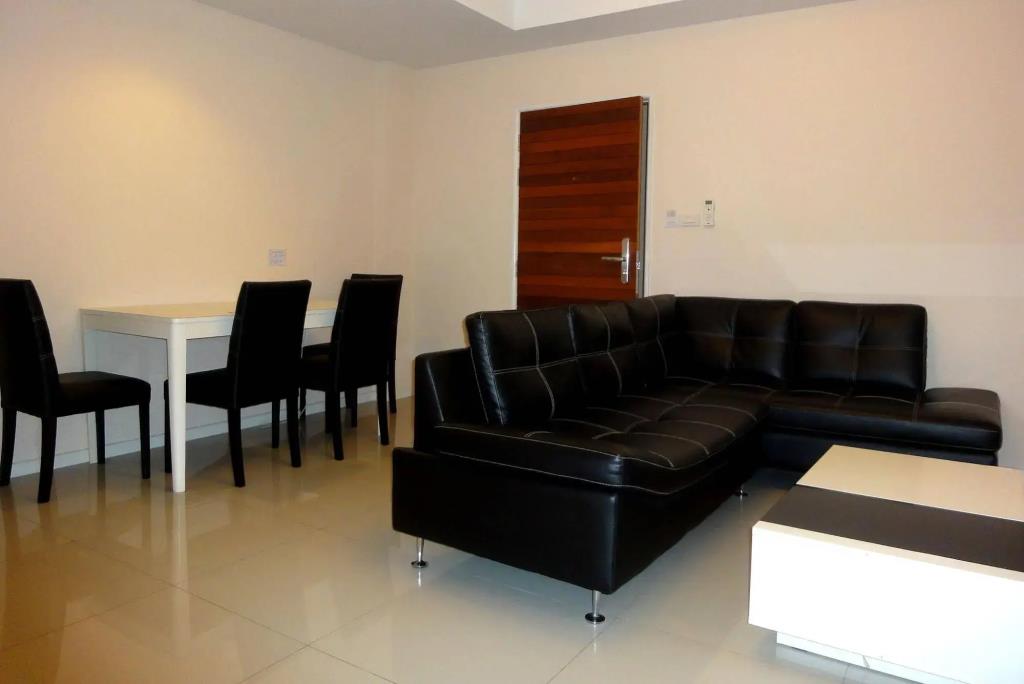 Royal Place Banchang 3*