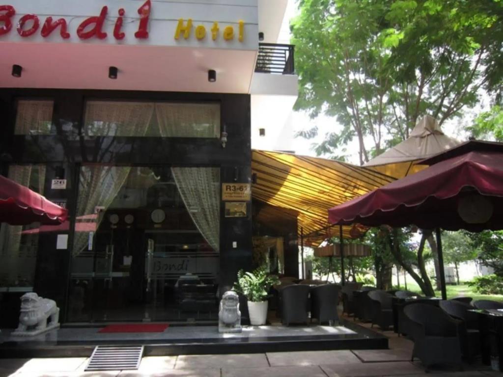 Bondi Hotel 2*