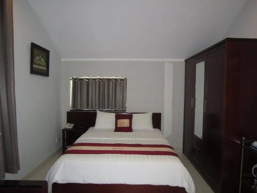 Bondi Hotel 2*