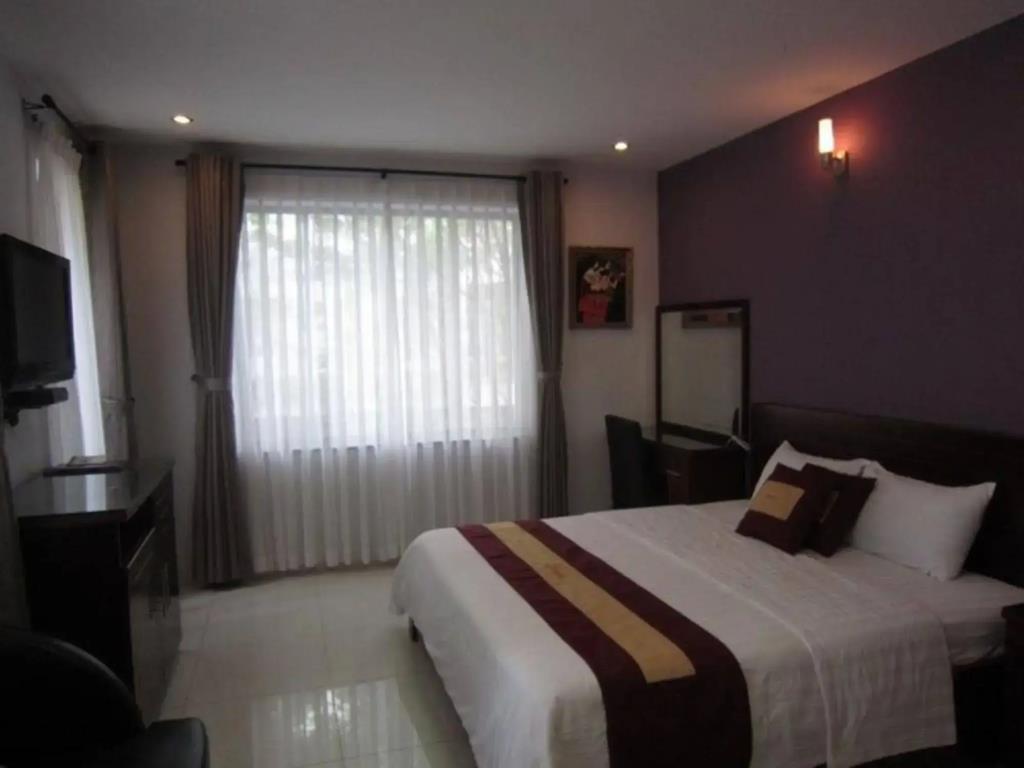 Bondi Hotel 2*