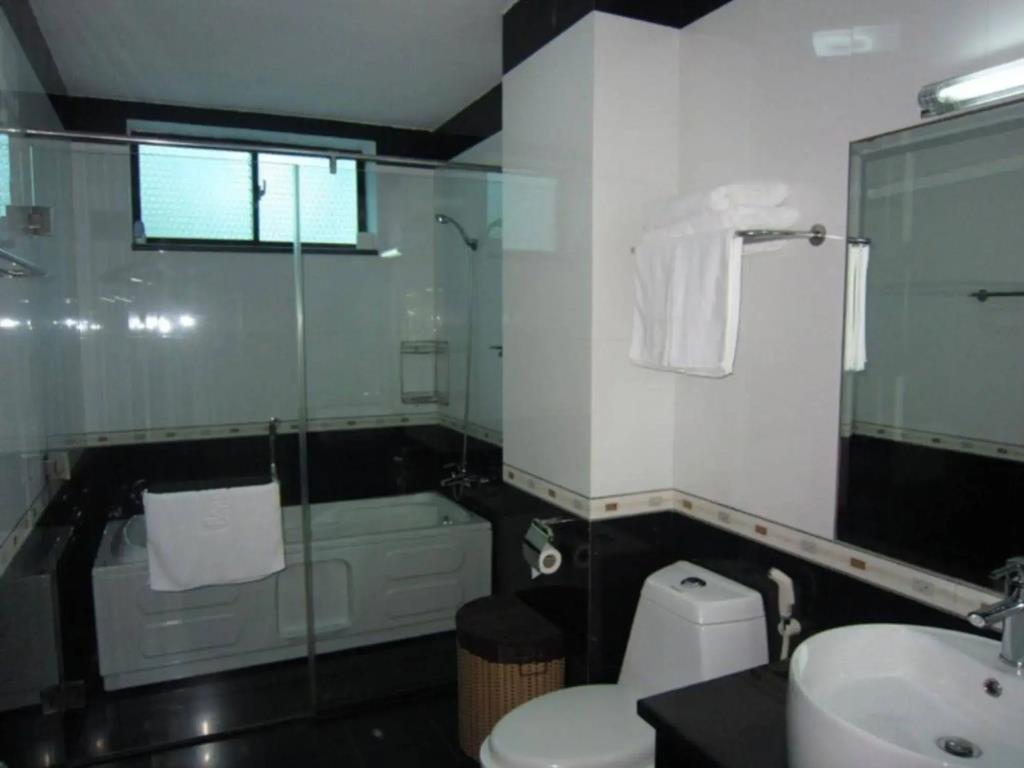 Bondi Hotel 2*