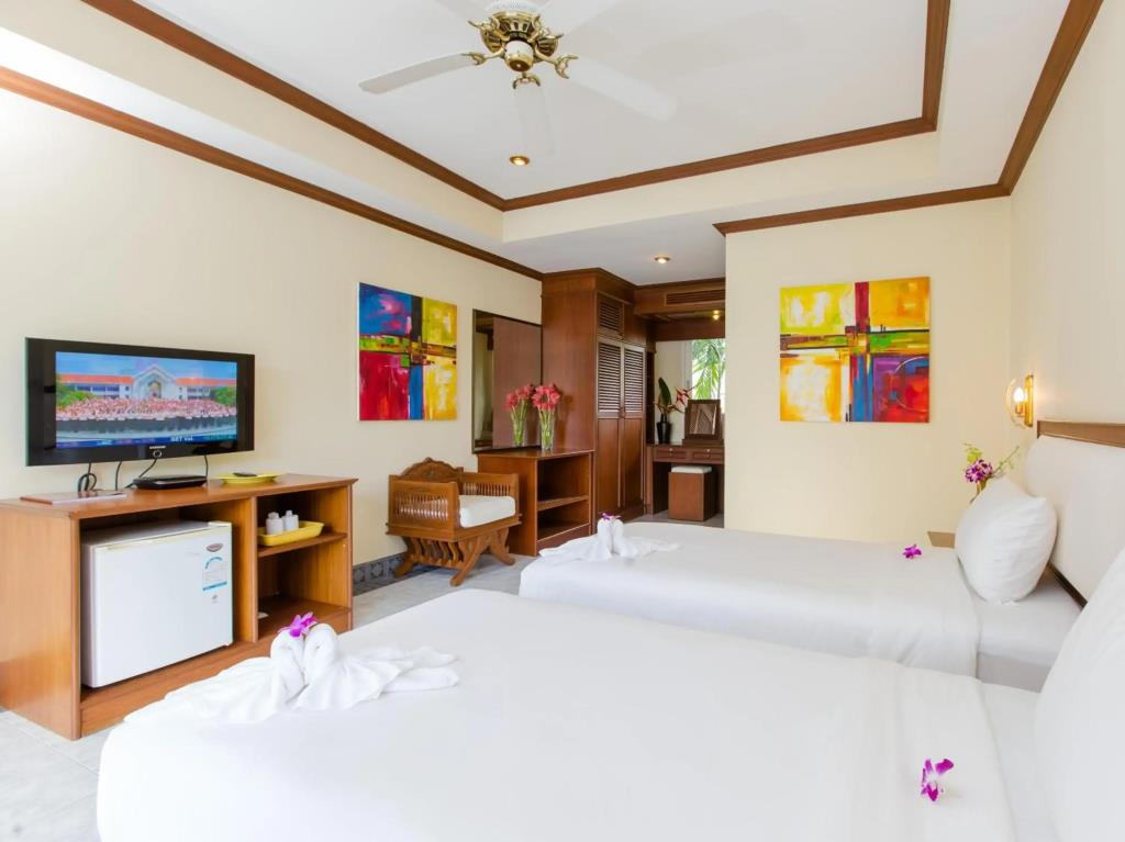 Serenity Lakeside Resort 3*
